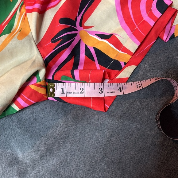 ❌❌ SOLD 〽️❌❌Lexbreezy Hawaii 🌺 Moani Shorts Tropical Print NWT - Picture 10 of 10